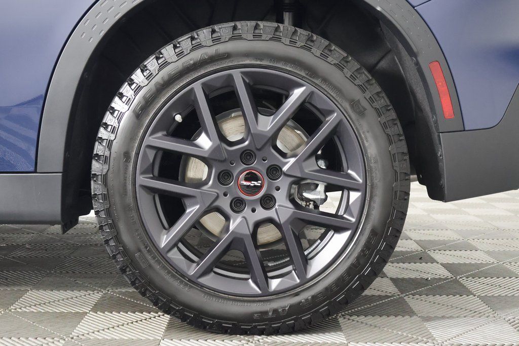 Thumbnail: 2027 MINI Cooper Countryman - 10