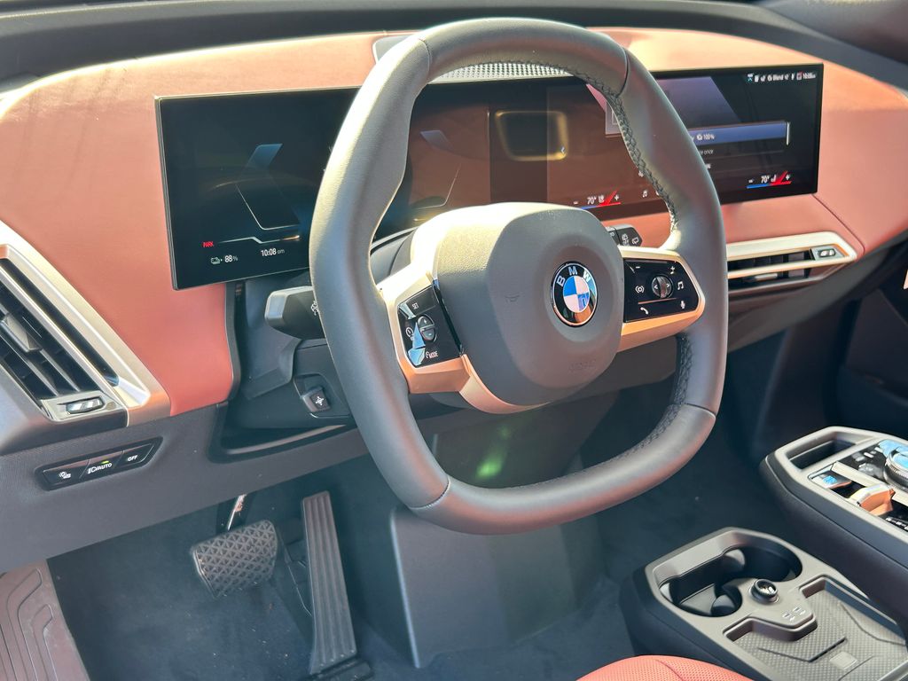 Thumbnail: 2026 BMW iX - 13