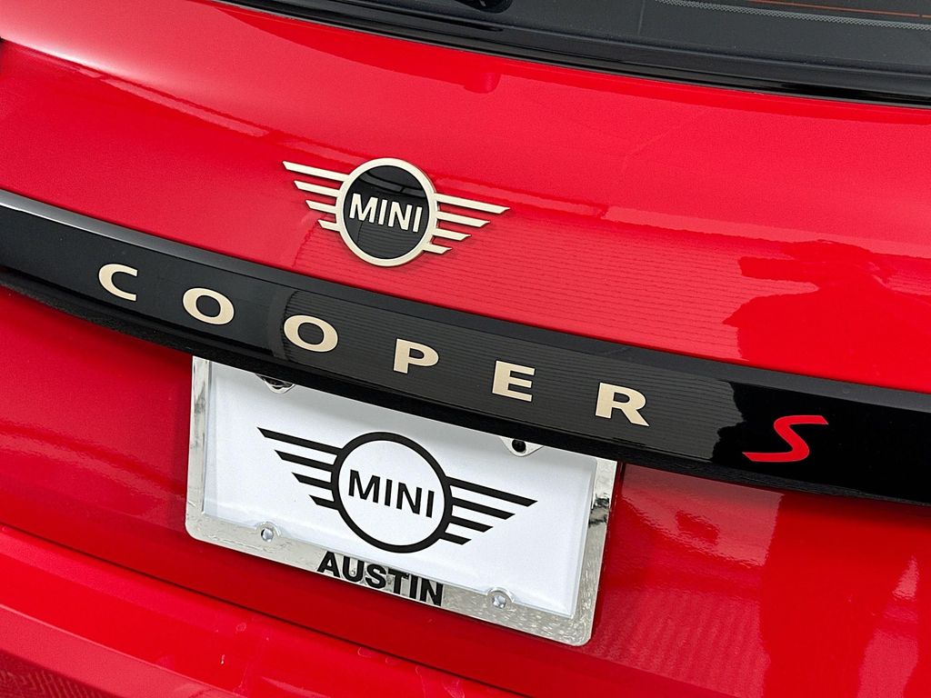 2025 MINI Cooper Hardtop S 21