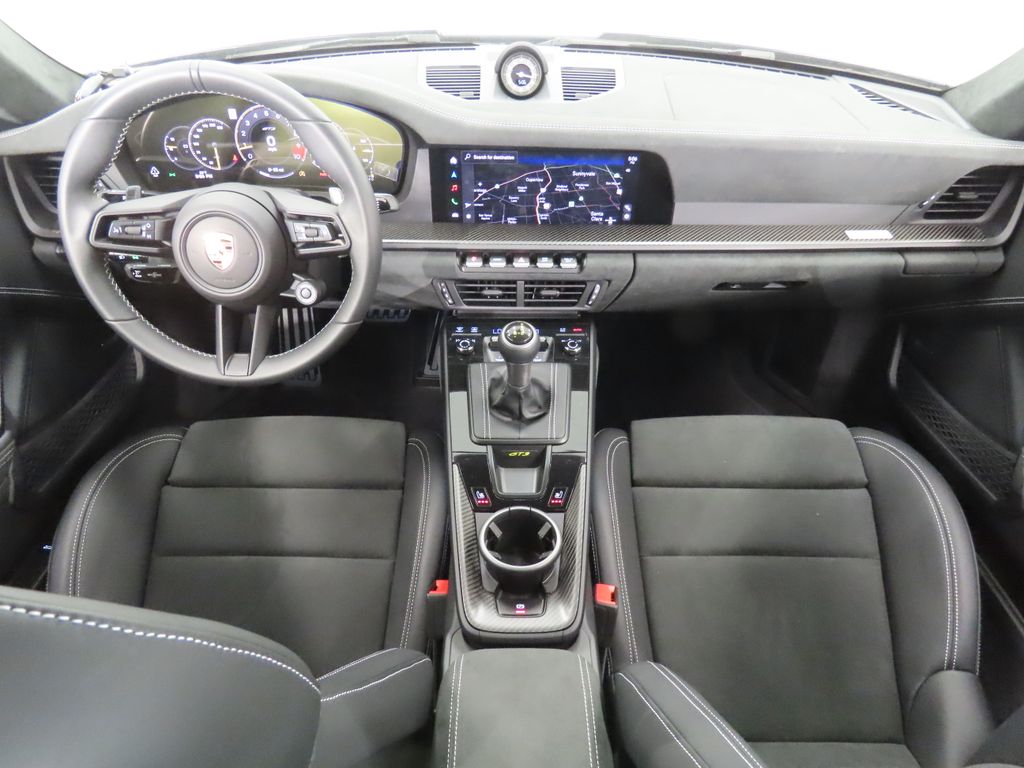 Thumbnail: 2026 Porsche 911 - 16