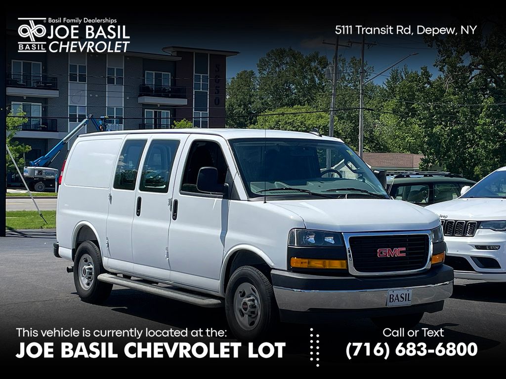 2025 GMC Savana Cargo 2500 RWD