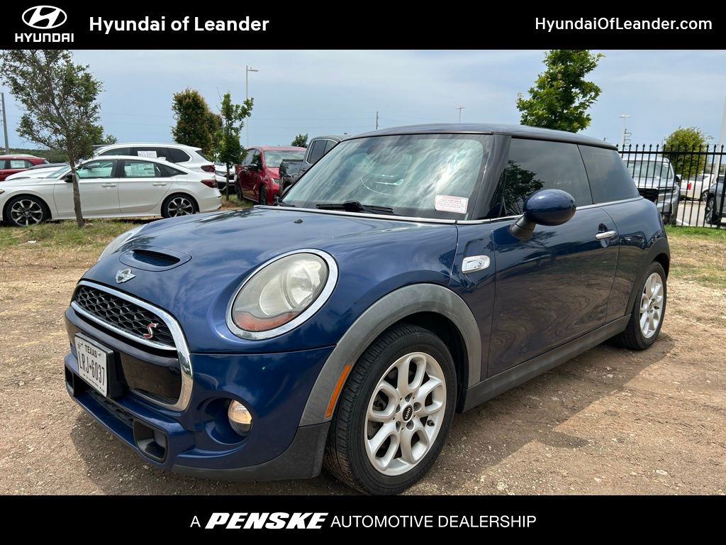 2015 MINI Cooper Base -
                Leander, TX