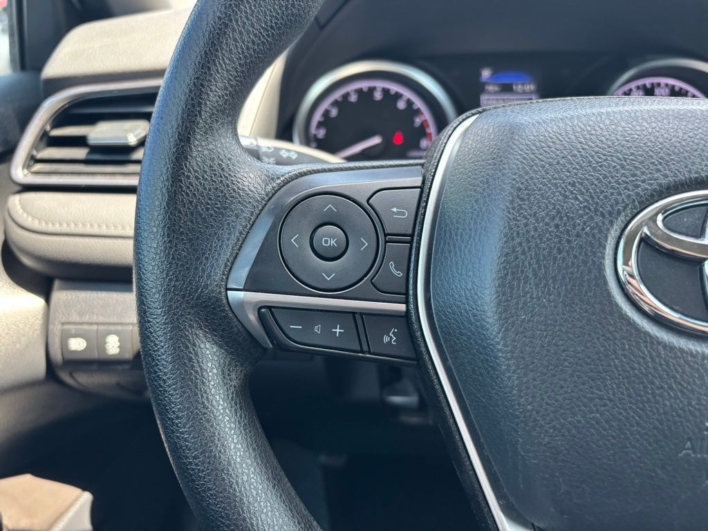 2023 Toyota Camry LE photo