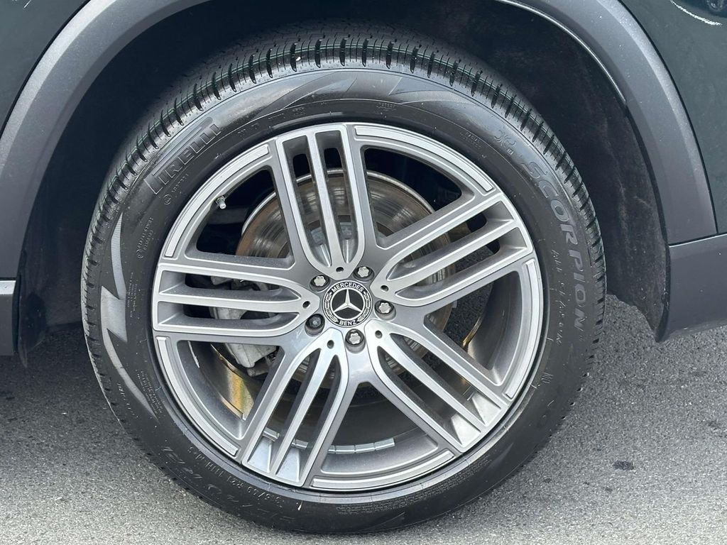 2022 Mercedes-Benz GLS 450 4MATIC 7
