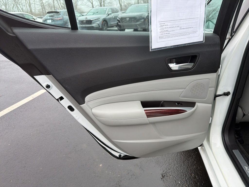 Thumbnail: 2017 Acura TLX - 20