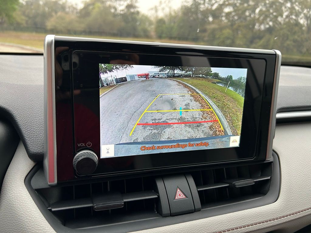 Thumbnail: 2025 Toyota RAV4 - 22