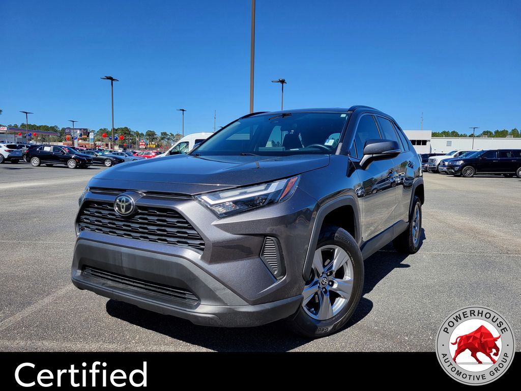 2022 Toyota RAV4 XLE FWD