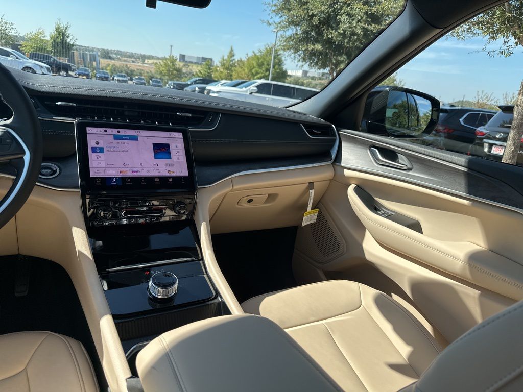 New Car 2025 Jeep Grand Cherokee  Limited For Sale Under $50,000 In Austin, Texas