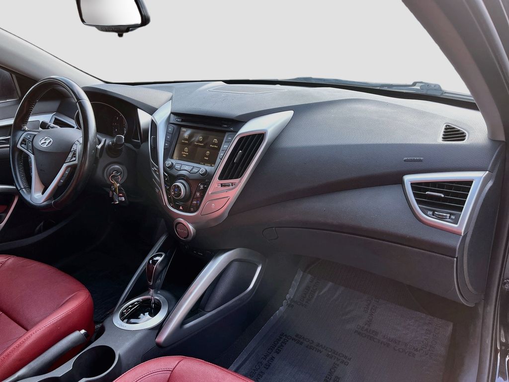 Used 2014 Black Hyundai RE:FLEX image 27