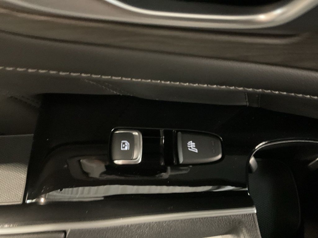 New 2026 White Kia X-Line SX Prestige image 23