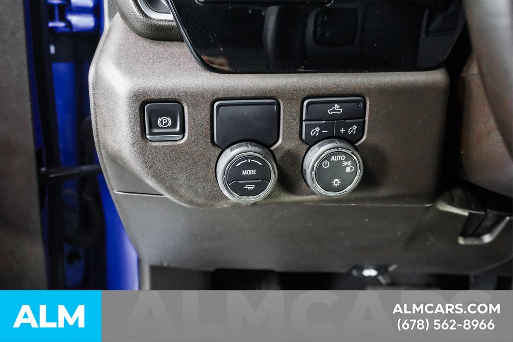 Used 2025 Blue Chevrolet LT image 34