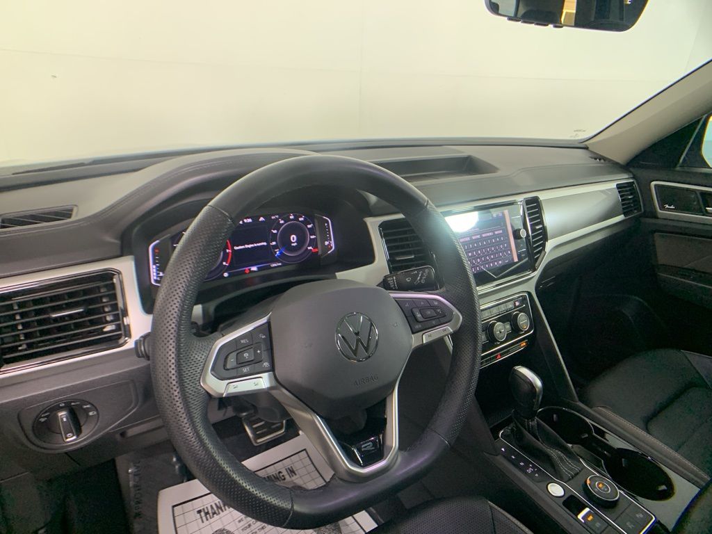 2023 Volkswagen Atlas 3.6L V6 SEL Premium R-Line 35