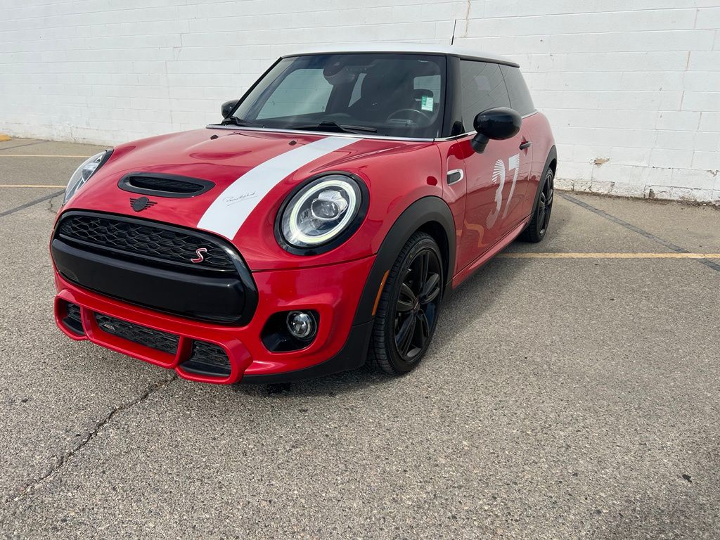 Chili Red 2021 MINI Cooper Hatchback Front-Wheel Drive 7-Speed Automatic