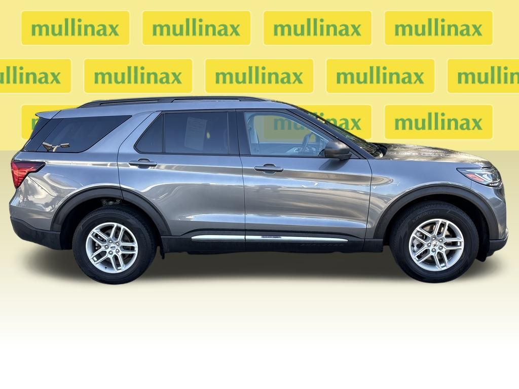 Certified Used 2025 Gray Ford Active image 6