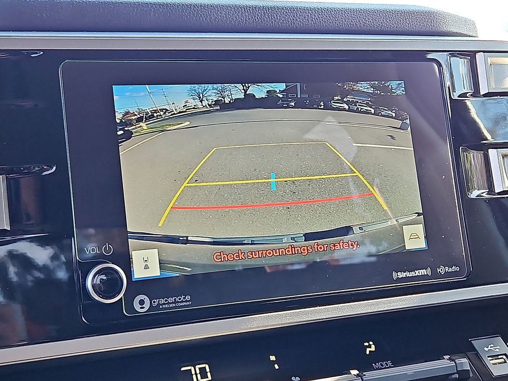 Thumbnail: 2023 Toyota Tundra - 19