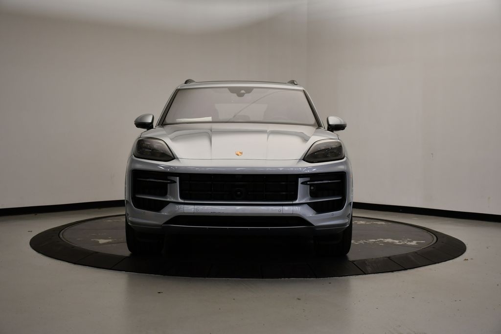 Thumbnail: 2026 Porsche Cayenne - 10
