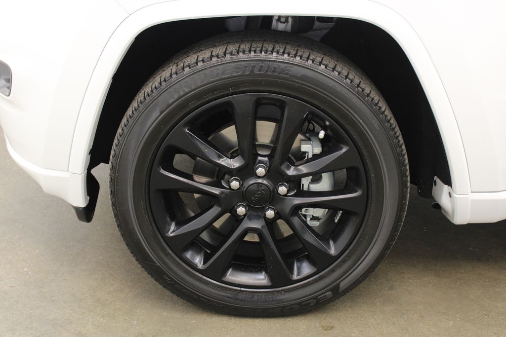 used 2022 Jeep Grand Cherokee WK car, priced at $26,499