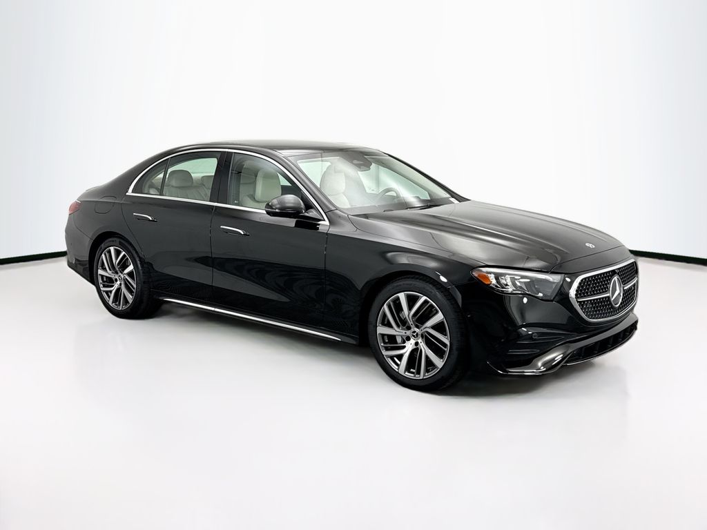 Thumbnail: 2025 Mercedes-Benz E-Class - 3