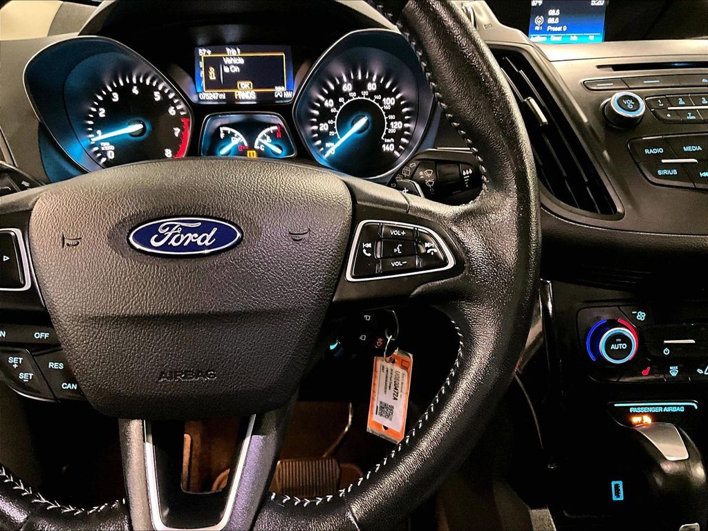 2018 Ford Escape — photo 25