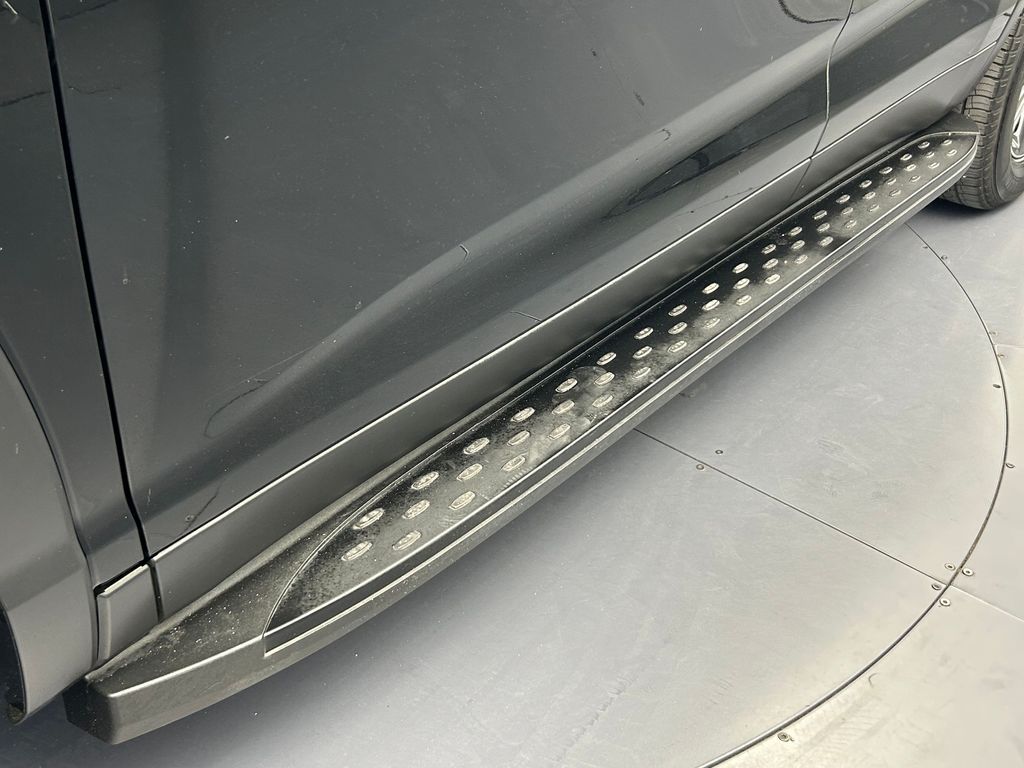 Used 2019 Midnight Black Metallic Toyota LE Plus image 23