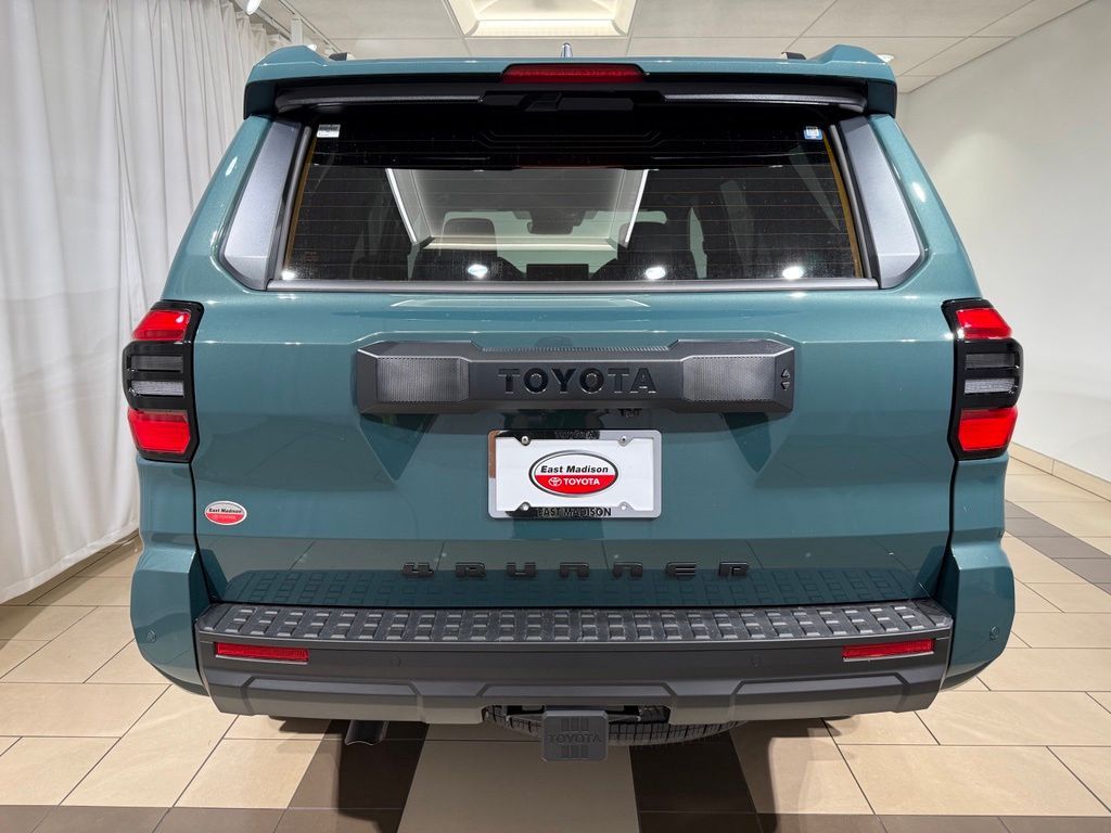 Thumbnail: 2026 Toyota 4Runner - 4