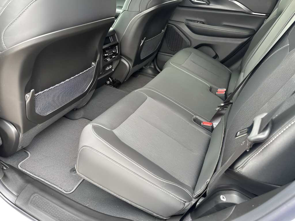 New Car 2025 Jeep Grand Cherokee  Laredo X For Sale Under $40,000 In Austin, Texas