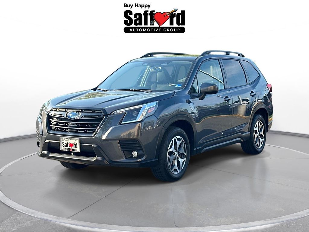 2024 Subaru Forester Premium