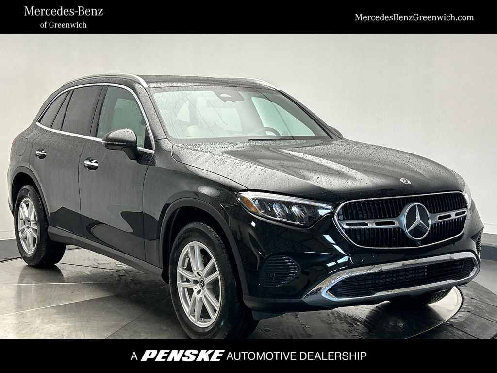 2025 Mercedes-Benz GLC 300 -
                Greenwich, CT