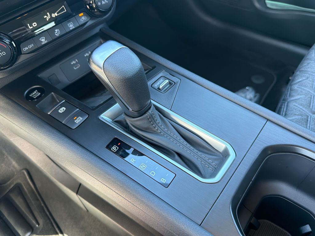 New 2026 Nissan Kicks SV 4D Sport Utility