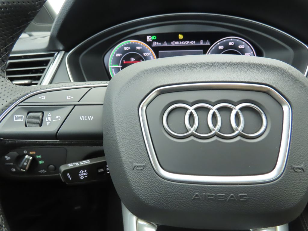 2025 Audi Q5  12