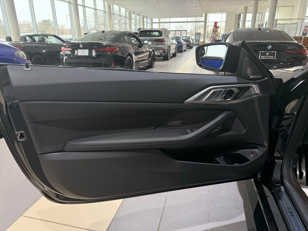 Thumbnail: 2026 BMW M4 - 11