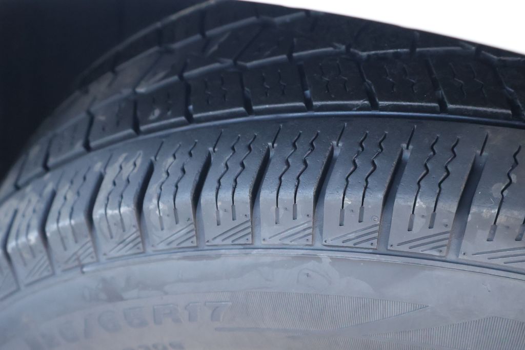 Thumbnail: 2024 Chevrolet Equinox - 6