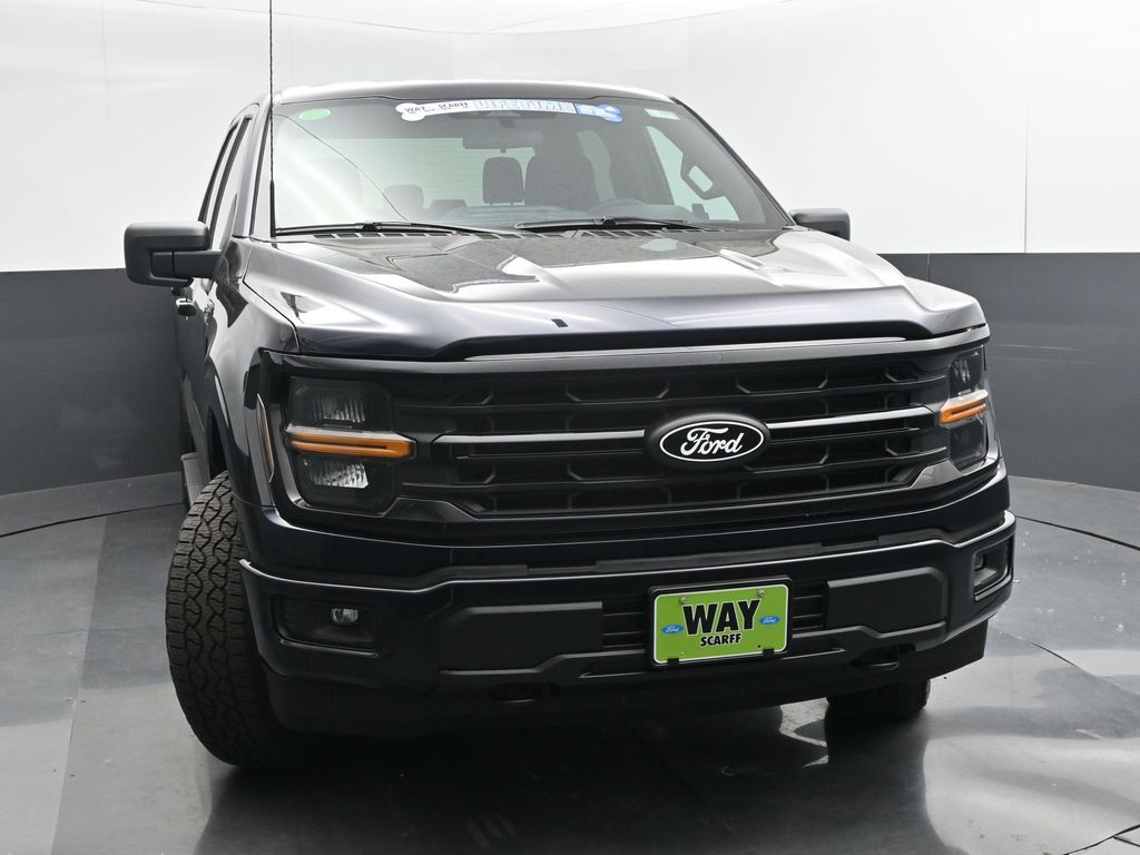 2026 Ford F-350 Super Duty LARIAT