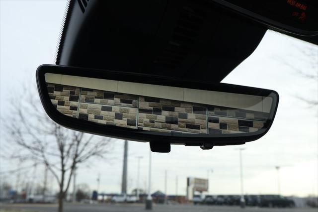 Thumbnail: 2026 Chevrolet Traverse - 29