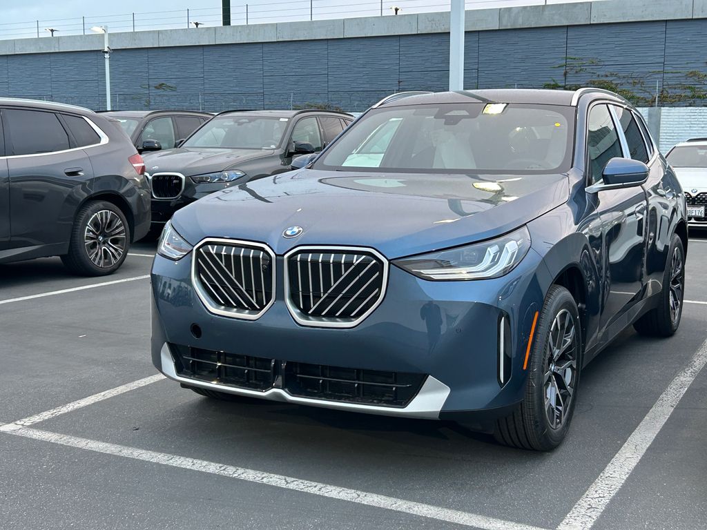 Thumbnail: 2026 BMW X3 - 2