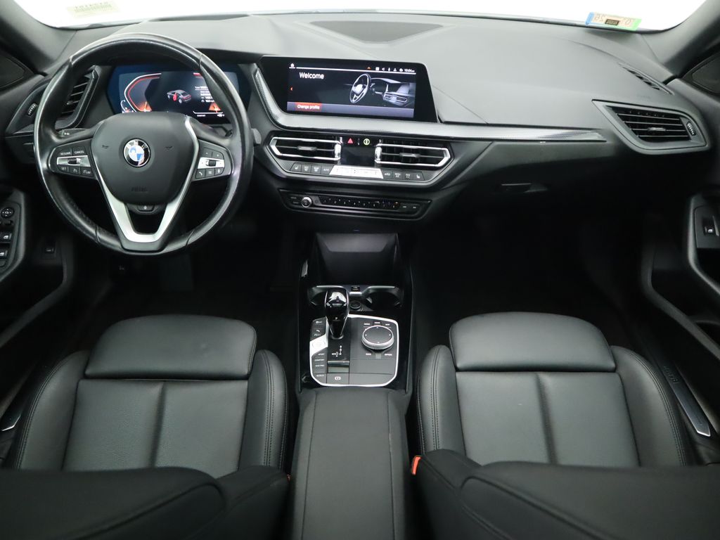 Thumbnail: 2022 BMW 2 Series - 13