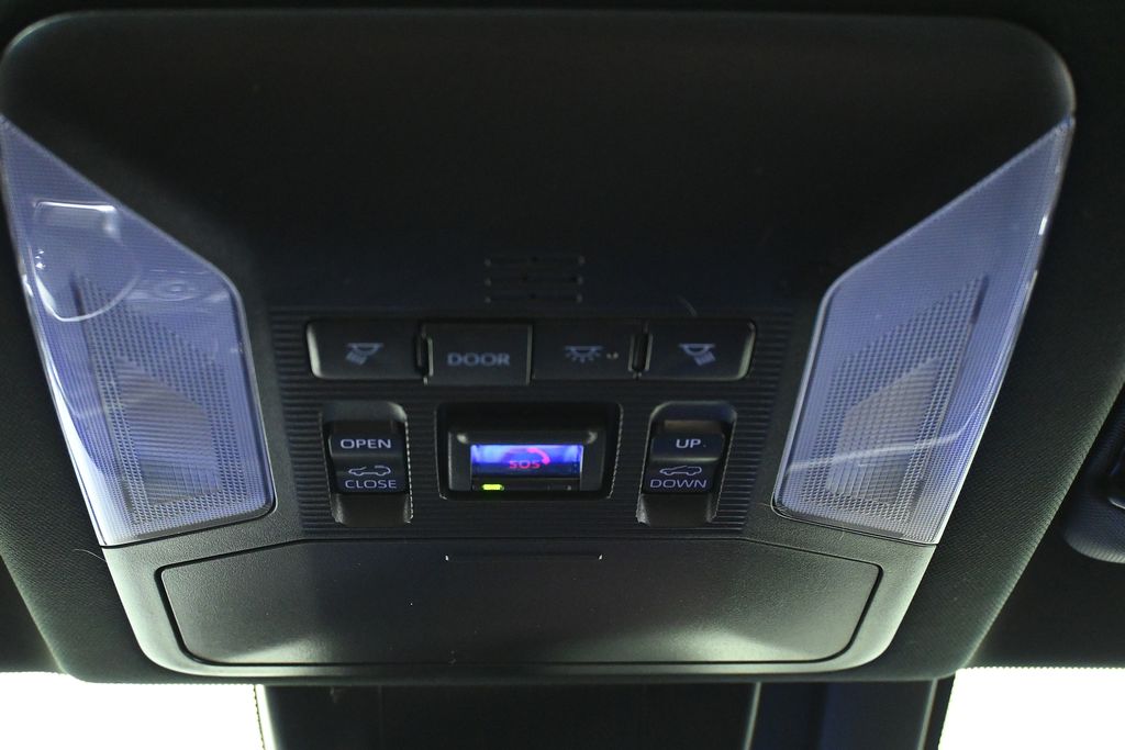 Thumbnail: 2023 Toyota RAV4 - 22