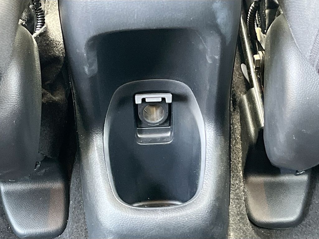 Used 2022 Gray Honda EX image 25