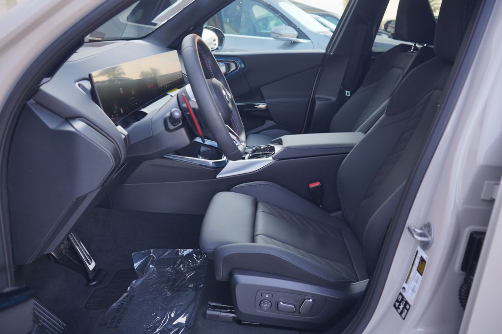 Thumbnail: 2026 BMW X3 - 8