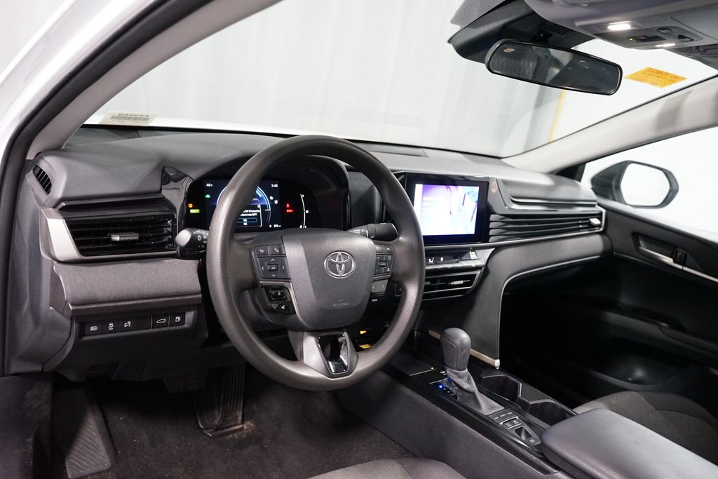 Thumbnail: 2025 Toyota Camry - 7