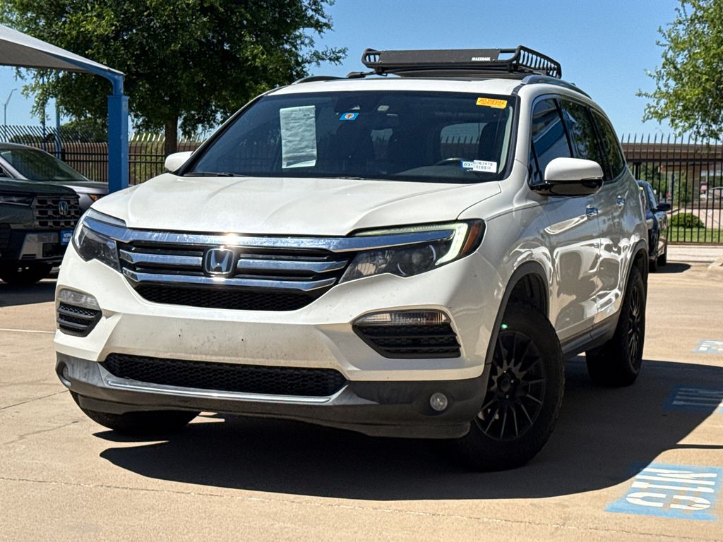 White Diamond Pearl 2018 Honda Pilot Touring AWD SUV / Crossover All-Wheel Drive 9-Speed Automatic