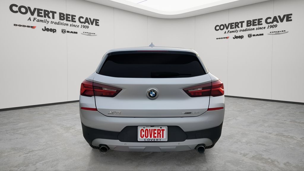 Used 2021 Silver BMW sDrive28i image 8