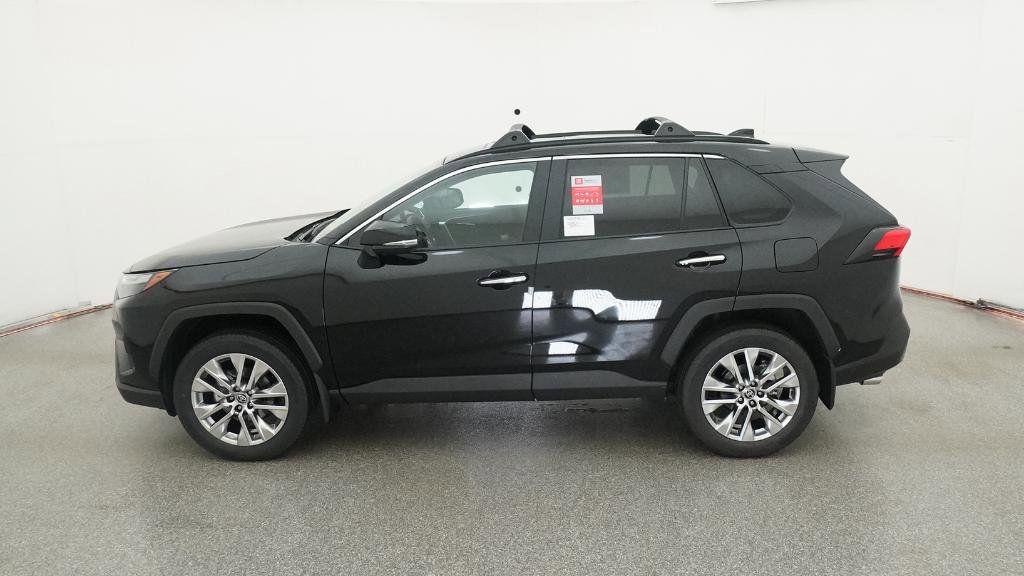 Thumbnail: 2025 Toyota RAV4 - 30