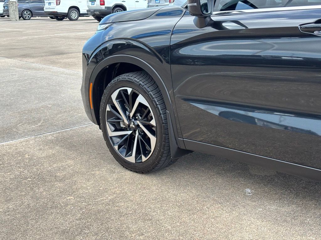 2023 Mitsubishi Outlander SE  at North Houston Mitsubishi