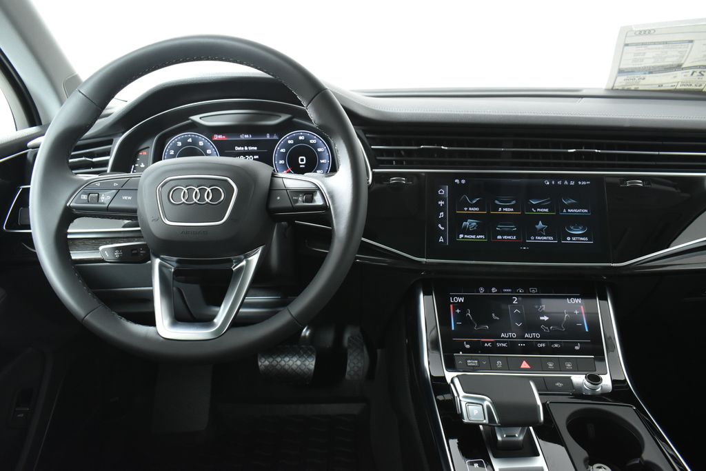 2023 Audi Q7 Premium Plus 16