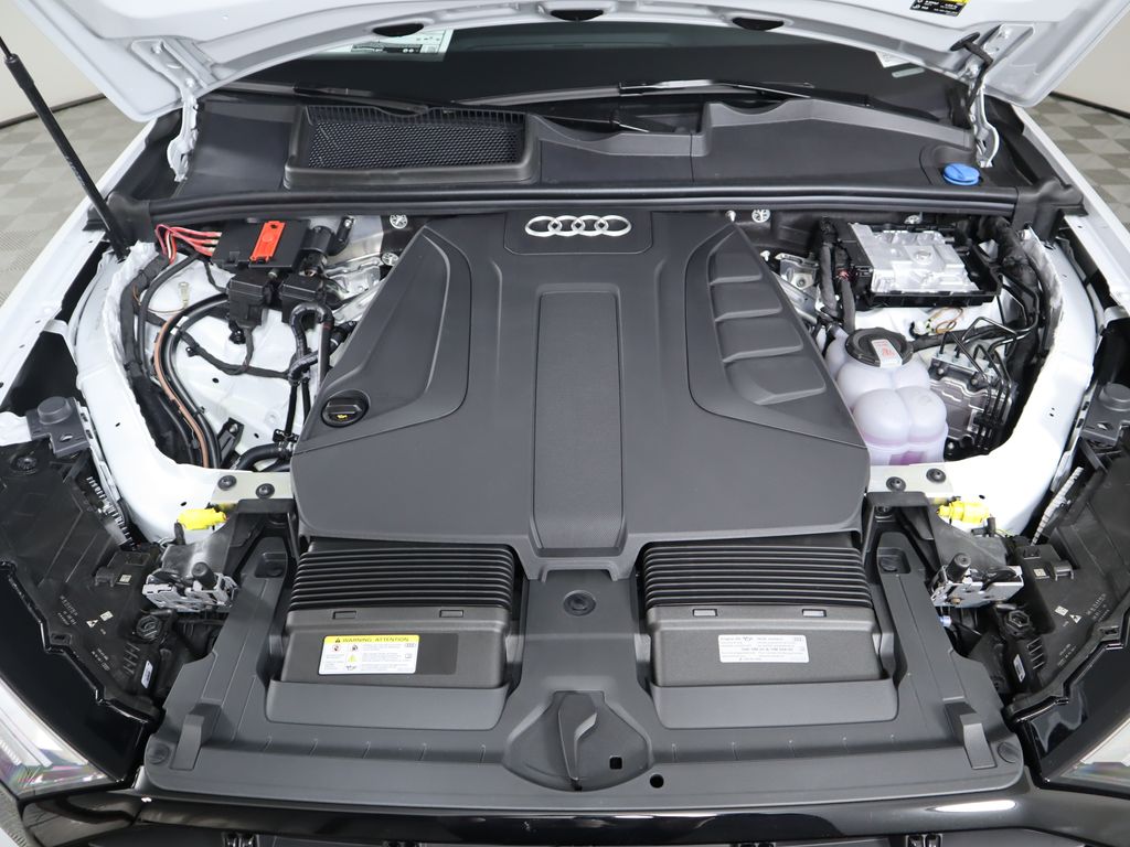 2025 Audi Q7  30