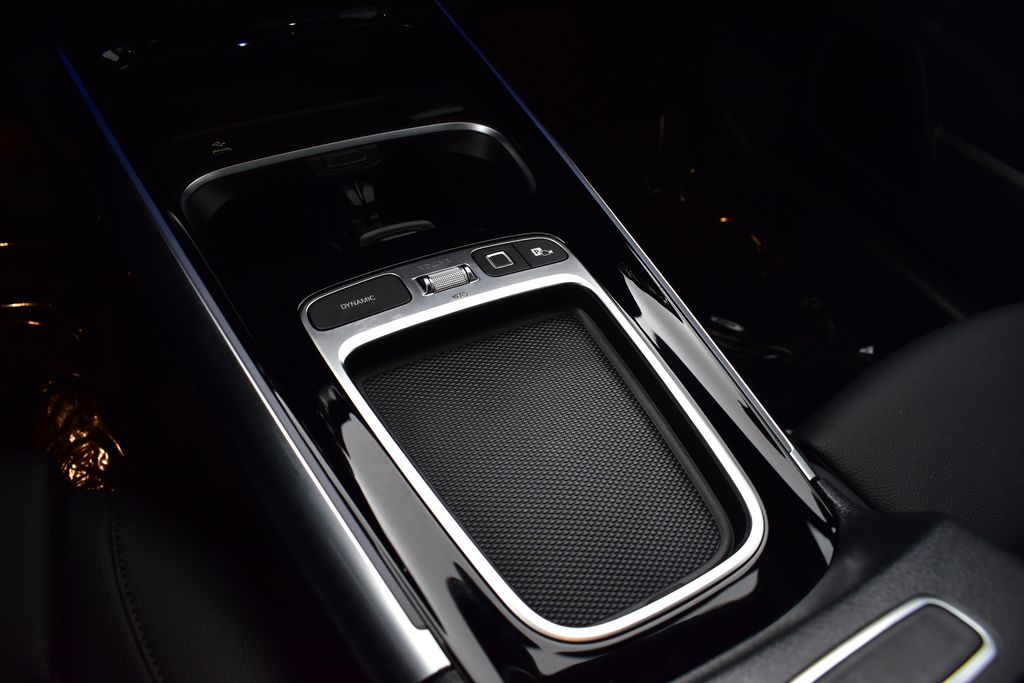 Thumbnail: 2025 Mercedes-Benz GLA - 21