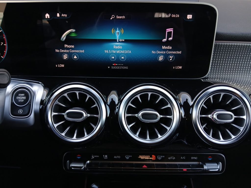 Used Car 2021 Mercedes-benz Glb  Glb 250 For Sale Under $25,000 In Austin, Texas
