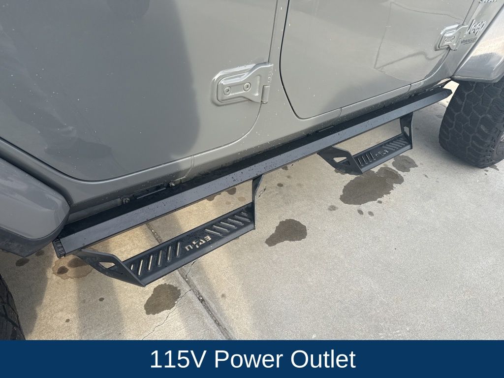 2019 Jeep Wrangler Unlimited Sahara 4x4