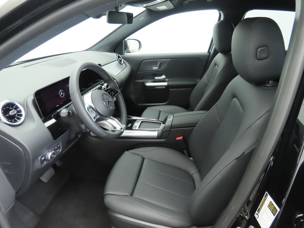 Thumbnail: 2025 Mercedes-Benz GLA - 20